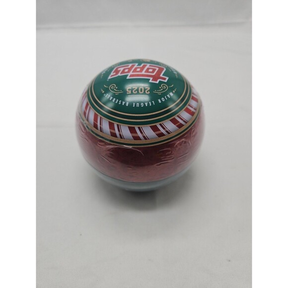 2025 Topps Holiday Baseball Collector’s Tin (59 Cards) | MLB Factory Sealed - Picture 8 of 8
